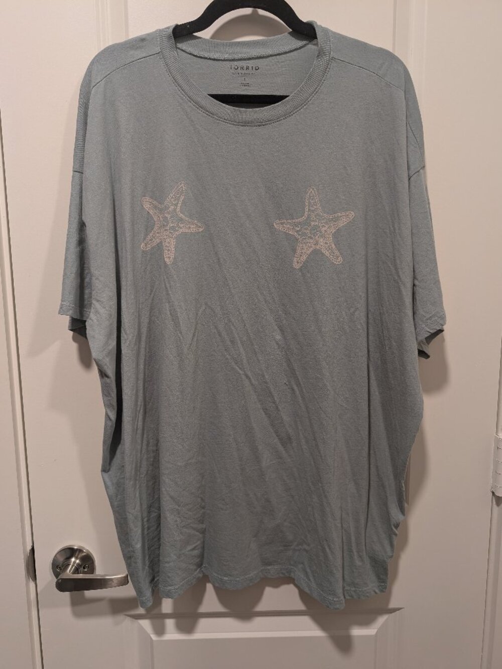 Torrid Oversized Fit Size 1 (1x) Starfish shirt Short Sleeve